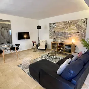 https://magnifico-apartamento-en-puerto-banus-beach.es-andalucia.com