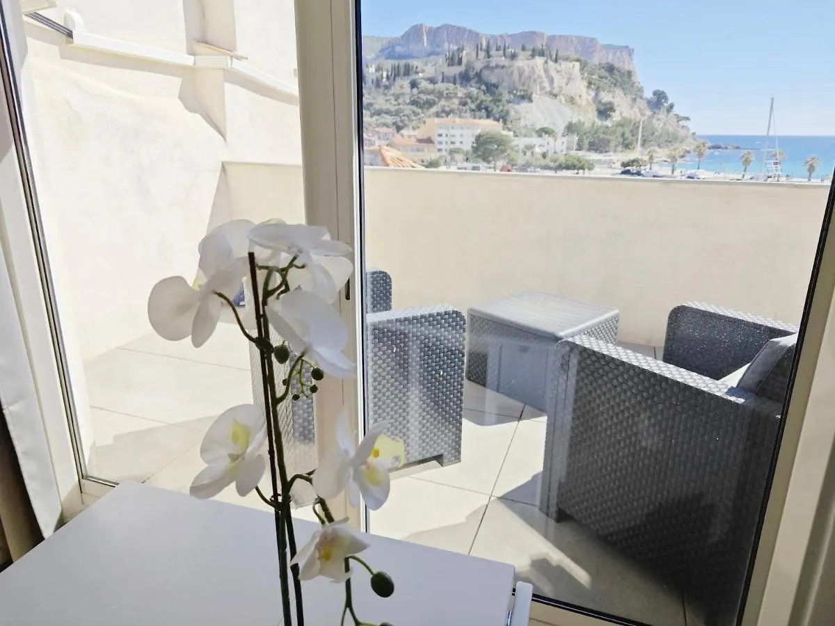 Apartment Cassis Loc - Appartement Meuble